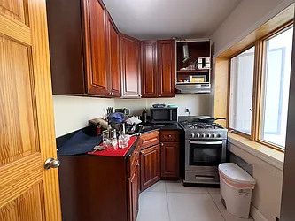 Rented by Bouklis Group