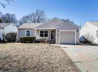 733 S Bluff Ave, Wichita, KS 67218