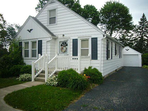 4th image of 203 Concord Ave
