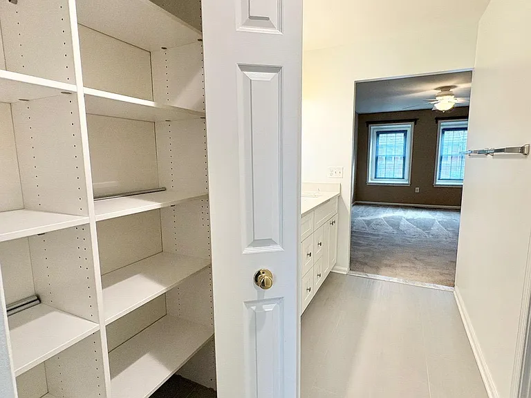 5111 Heritage Ln — Photo 35