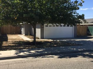 1044 E Whitney St, Avenal, CA 93204