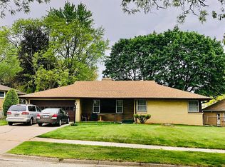 3211 Dartmouth Dr, Rockford, IL