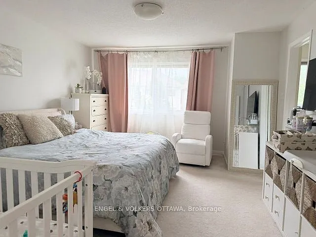 124 Landover Cres — Photo 22