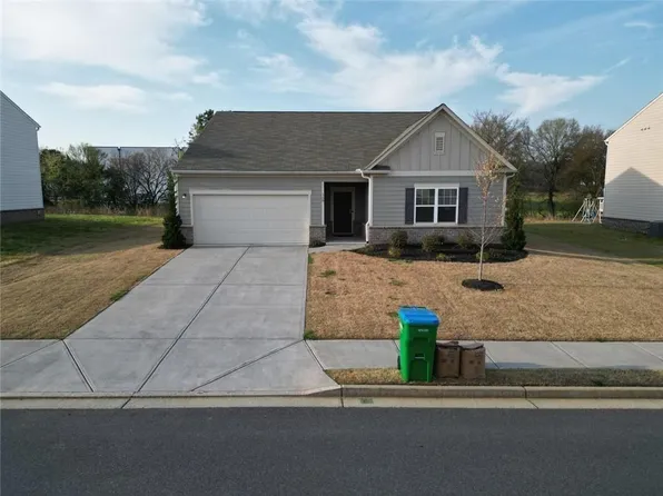 158 Verona Dr, Cartersville, GA 30120
