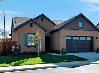 1083 Pomerol Cir, Brentwood, CA
