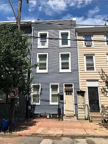1149 N Hancock St Photo 1