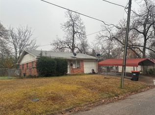 865 6th St SW, Paris, TX 75460