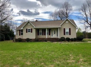 4321 Henry Dellinger Rd, Maiden, NC 28650