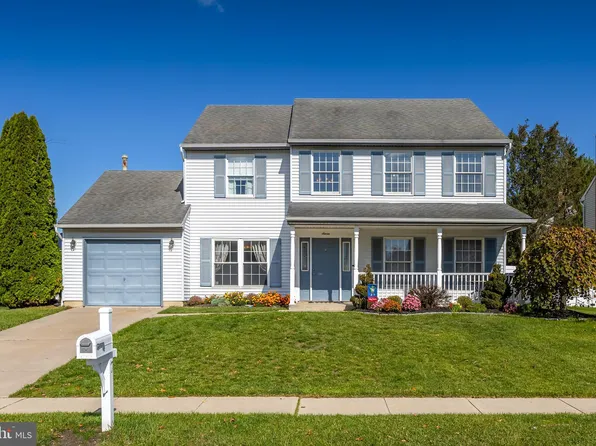 7 Walton Dr, Sewell, NJ 08080