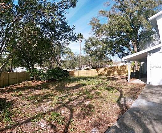 5th image of 2086 Los Lomas Dr