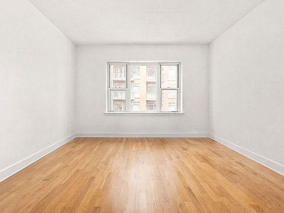 5th image of 41-26 27th St #2-B