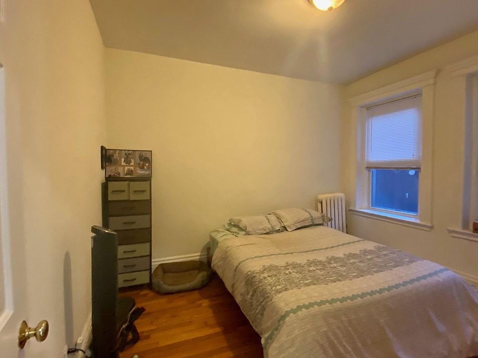 2nd image of 1298 Commonwealth Ave #11U