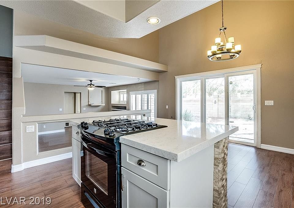 1st image of 8733 Raindrop Canyon Ave