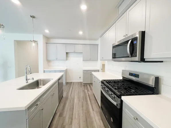 7793 Sunny Gulch Ct, Riverside, CA 92507