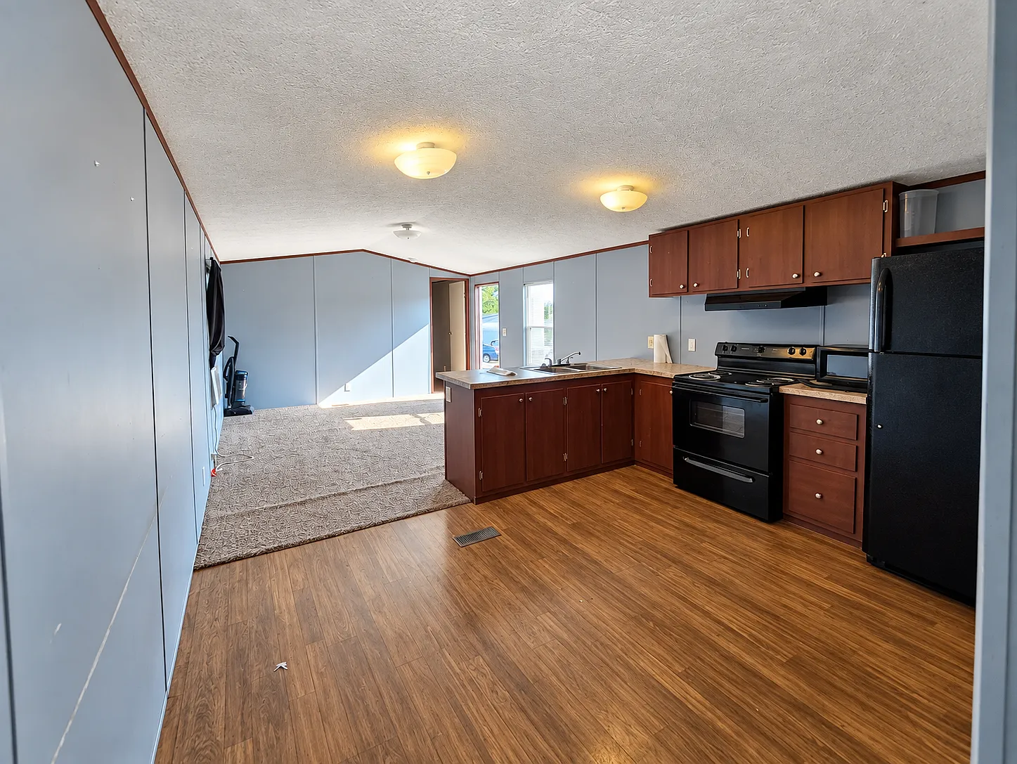 102 Bakersby Court — Photo 3