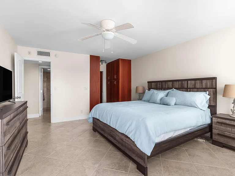 950 Ponce De Leon Rd #4030 — Photo 16