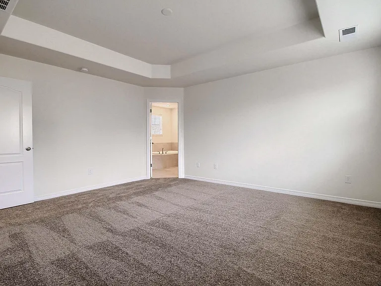 14776 Oslo Ave — Photo 19