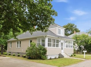 45 Eddy St, Cranston, RI 02920