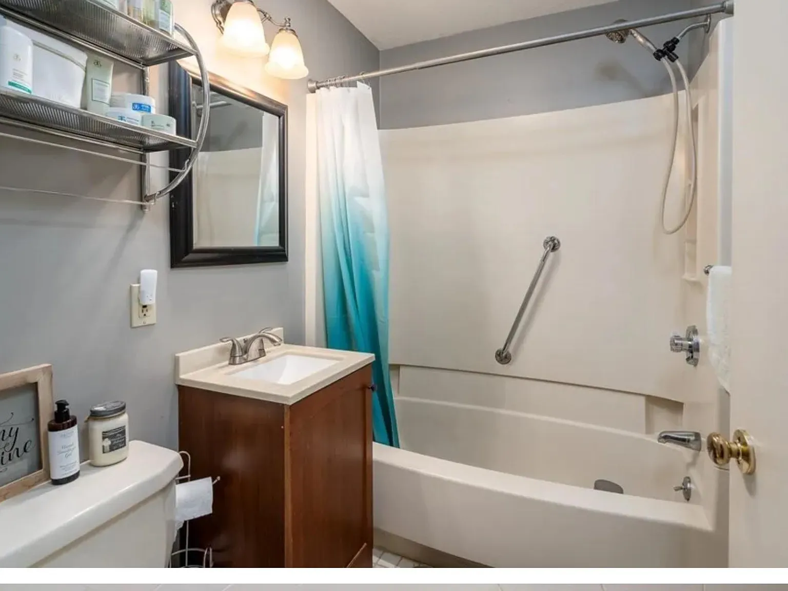 2 bed, 812 sqft, $2,300 — Photo 4