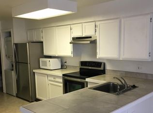 922 S Dearborn Way APT 3, Aurora, CO 80012