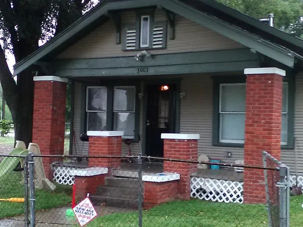 3003 Webster St, Houston, TX 77004