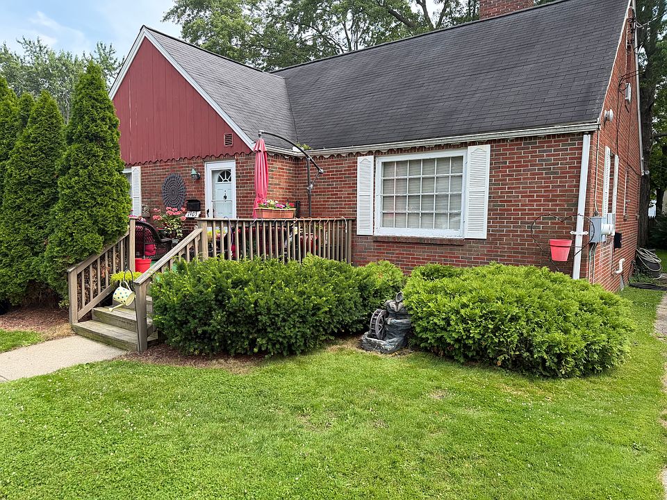 1903 Como Park Blvd