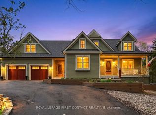 26 Paddy Dunns Cir, Springwater, ON L9X 0T1