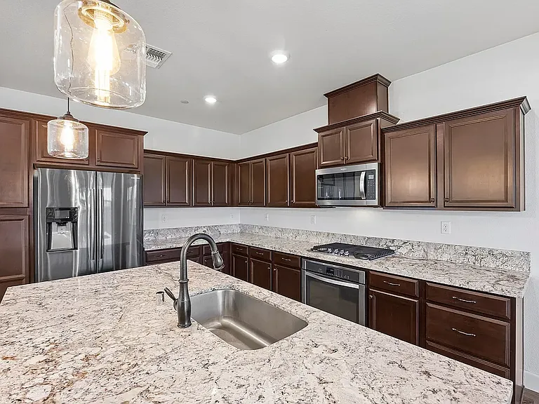 119 Chickadee Ln — Photo 9