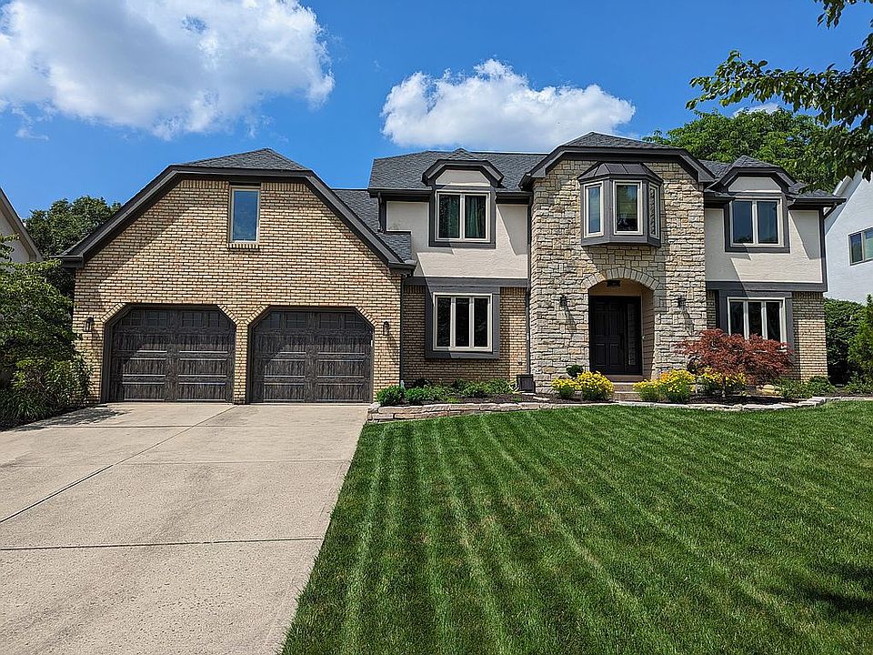 2nd image of 838 Moon Glow Ct