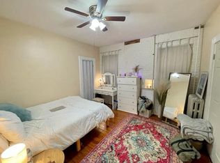 826 Parker St APT 1, Boston, MA 02120