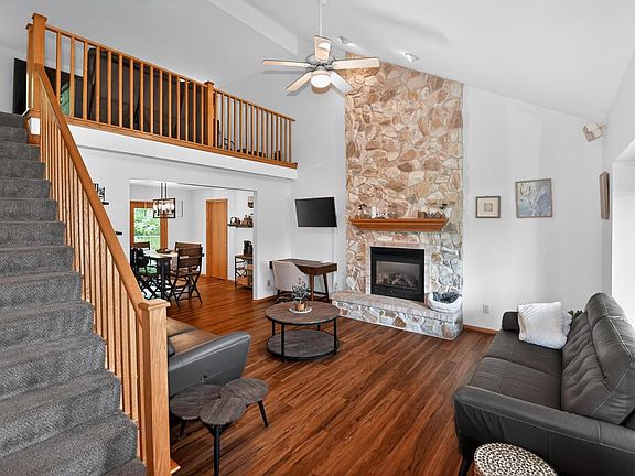 4th image of 9015 S 84th STREET