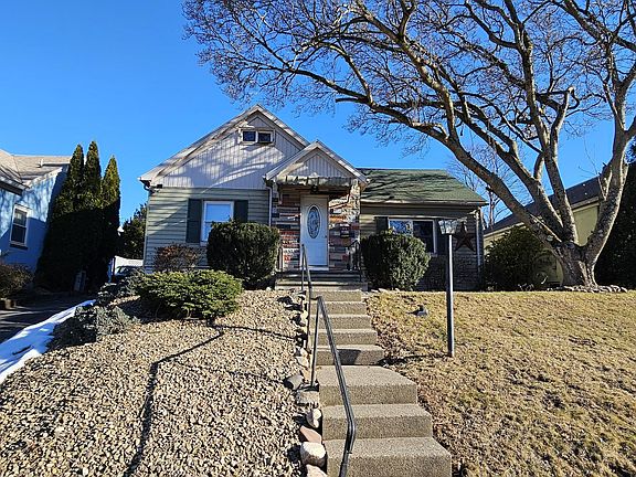 4th image of 426 Park Dr