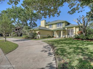 560 Lake Ashley Cir, West Melbourne, FL 32904