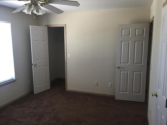 5th image of 2117 Catie Ln