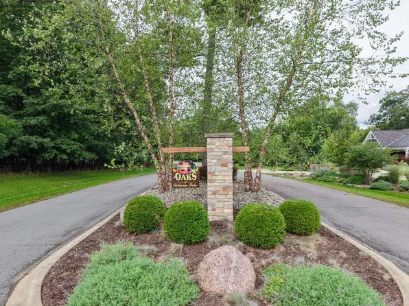 6354 OAK VALLEY CIRCLE, Delavan, WI 53115