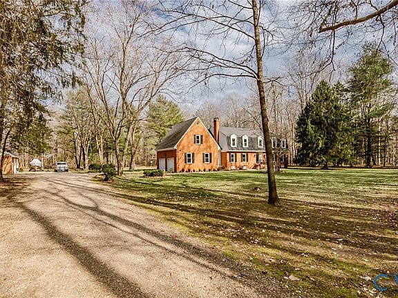 2nd image of 446 Dabneys Mill Rd