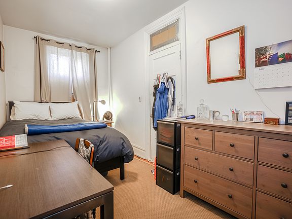4th image of 301 W 17th St APT 2E