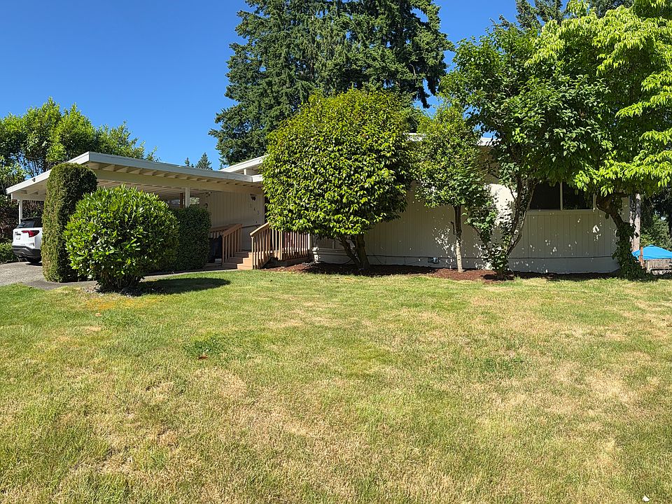 143 159th Ave SE Bellevue WA
4+ BR 2.5 + Bth with 2 car Carport