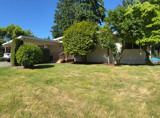 143 159th Ave SE, Bellevue, WA 98008