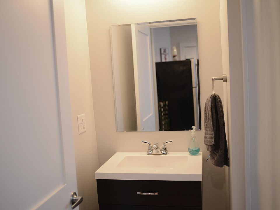1st image of 4118 Ballard Ave APT 3