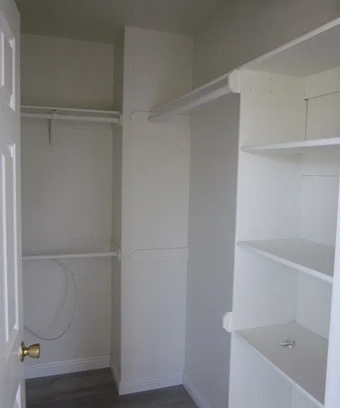 6017 Primrose Ave — Photo 20