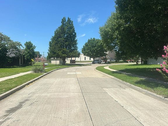 5th image of 3600 Westview Ln