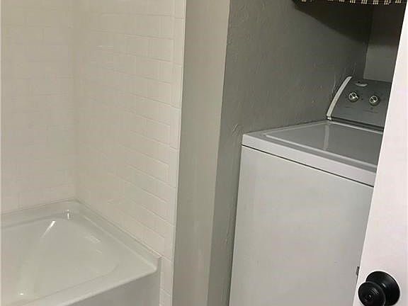 3rd image of 1651 Mentor Ave APT 3302