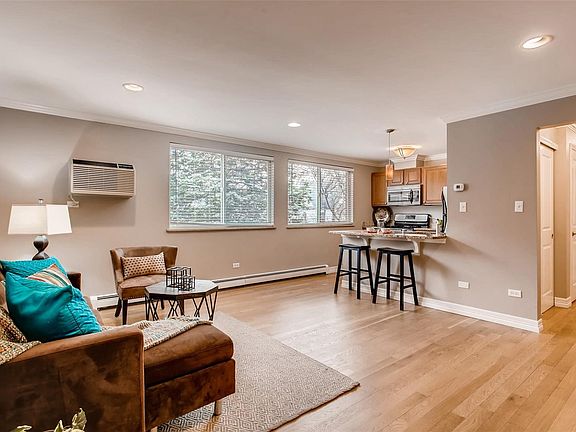 3rd image of 1330 Race St #201