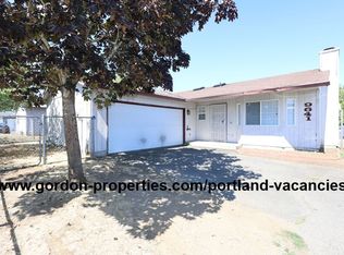 9641 SE Schiller St, Portland, OR 97266