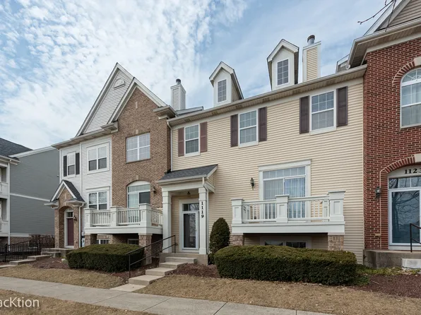 1119 Bartholdi Ct, Carol Stream, IL 60188