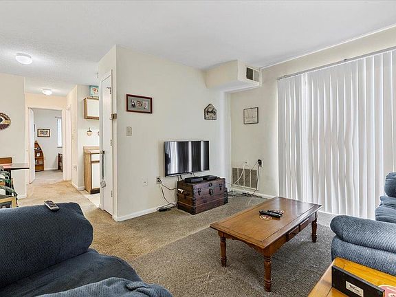 5th image of 1406 University City Blvd #F