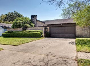 9411 Benning Dr, Houston, TX 77031