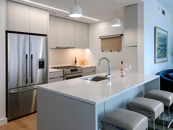 3rd image of 146 Pierrepont St APT 15C