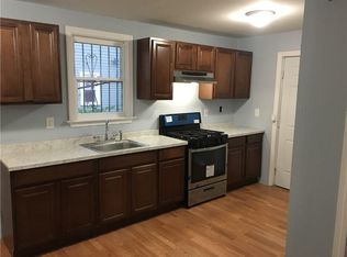 16 Hollis St, Providence, RI 02907